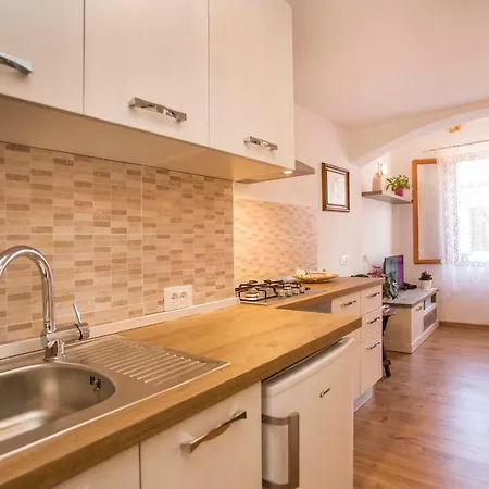 Premsai Apartment *