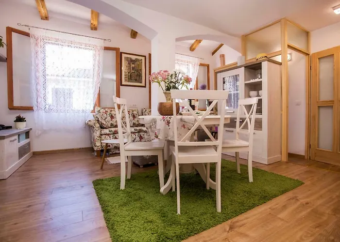 Διαμέρισμα Premsai Ρόβινι